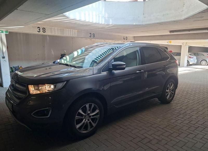 Second-hand Ford Edge 209 CP (153 kW) 2016 Gri SUV