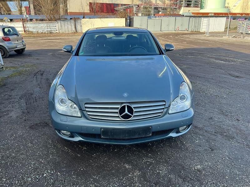 Gebraucht Mercedes CLS350 272 PS (200 kW) 2005 Blau Limousine