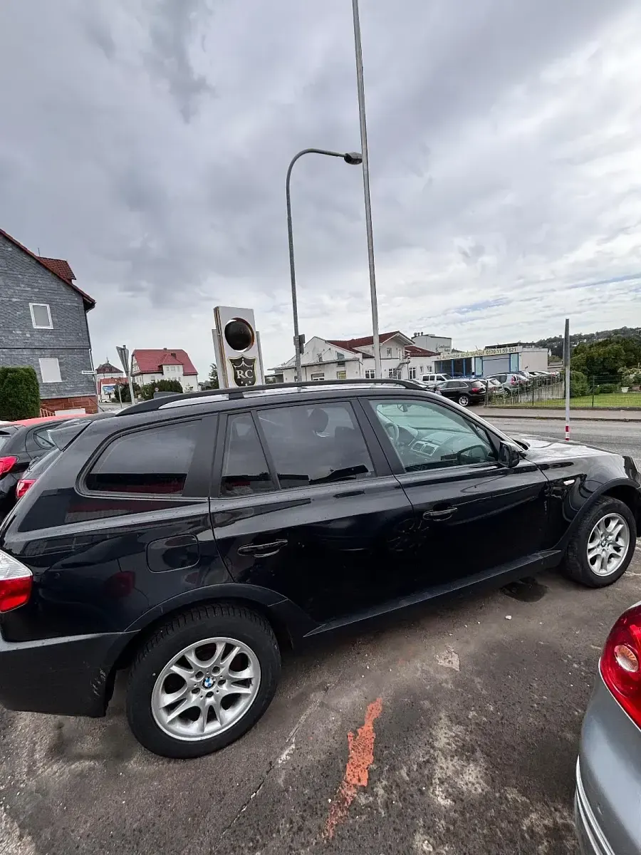 Gebraucht BMW X3 150 PS (110 kW) 2005 Schwarz SUV