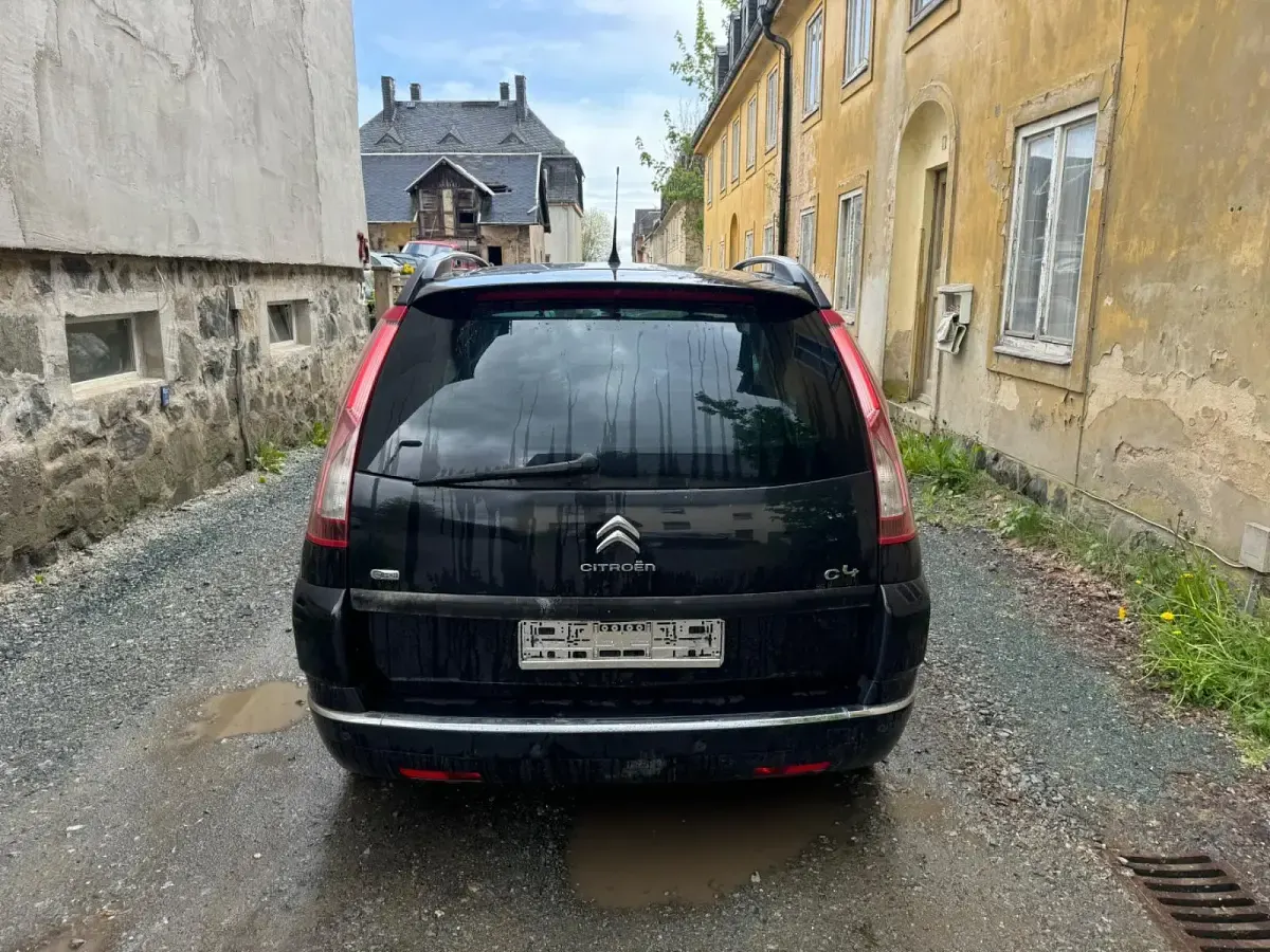 Gebraucht Citroën C4 Picasso 112 PS (82 kW) 2011 Schwarz Van / Kleinbus