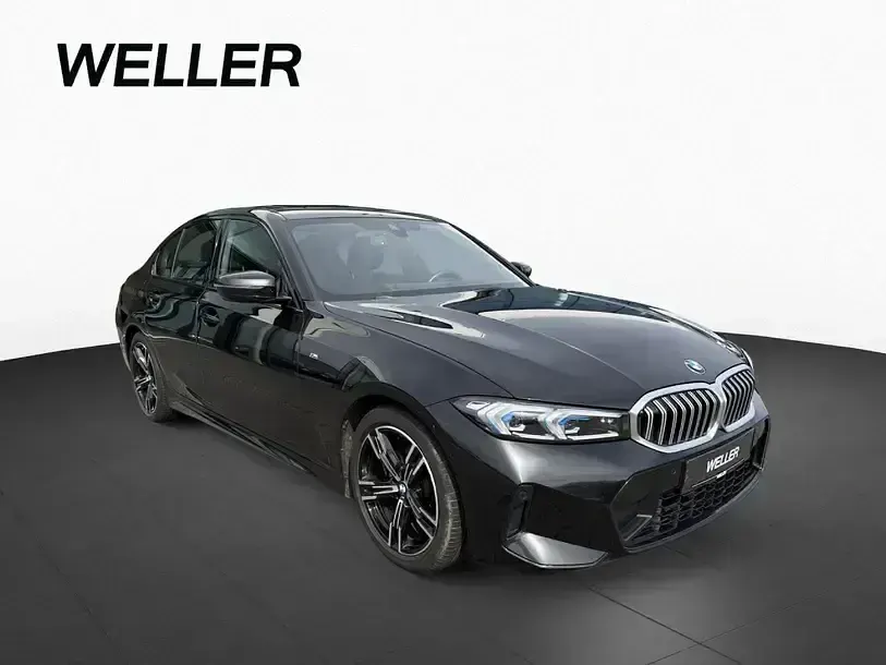 Gebraucht BMW 320 Shadowline 190 PS (139 kW) 2023 Black sapphire (schwarz) Limousine
