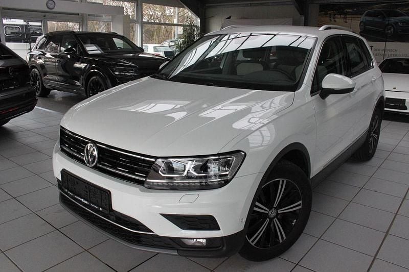Weiß Gebraucht 2018 VW Tiguan Highline SUV | 24.990 € (Superpreis) - Bild 1/4