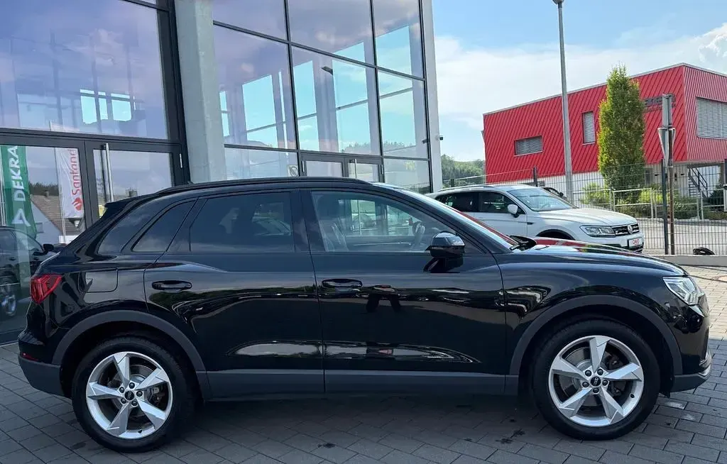Gebraucht Audi Q3 S-Line 150 PS (110 kW) 2022 Schwarz SUV