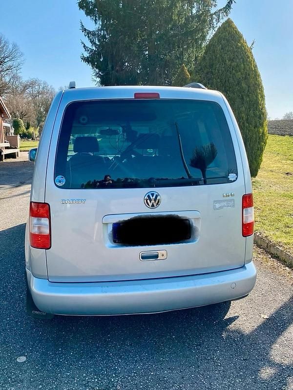 Gebraucht VW Caddy Life 80 PS (58 kW) 2008 Silber Van / Kleinbus