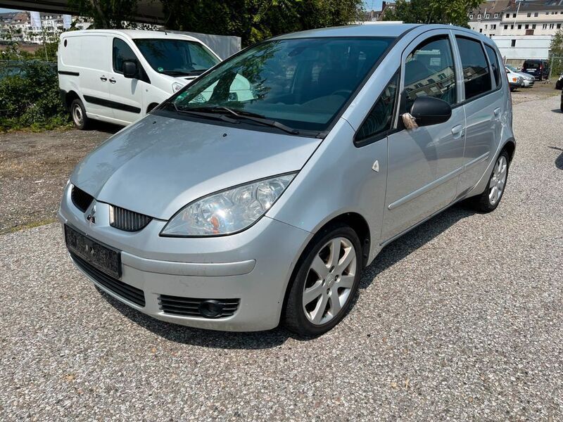 Silber Gebraucht 2007 Mitsubishi Colt Limousine | 1.000 € (Fairer Preis) - Bild 1/4