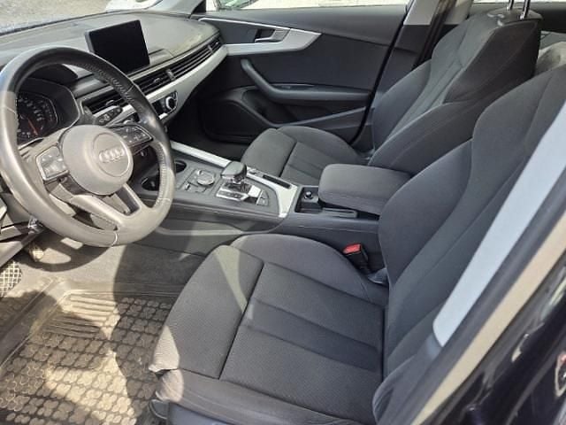 Gebraucht Audi A4 Sport 190 PS (139 kW) 2016 Blau Kombi