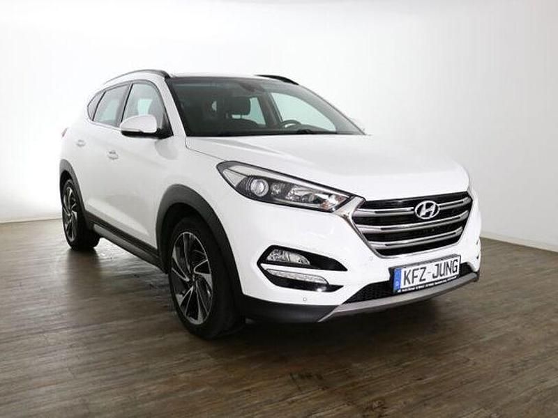 Gebraucht Hyundai Tucson Style 185 PS (136 kW) 2016 Weiß SUV
