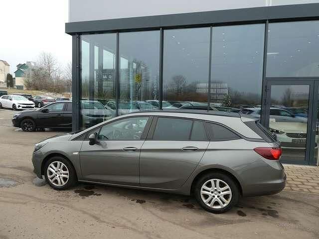 Gebraucht Opel Astra Business 105 PS (77 kW) 2021 Grau (you drive me crazy) Kombi