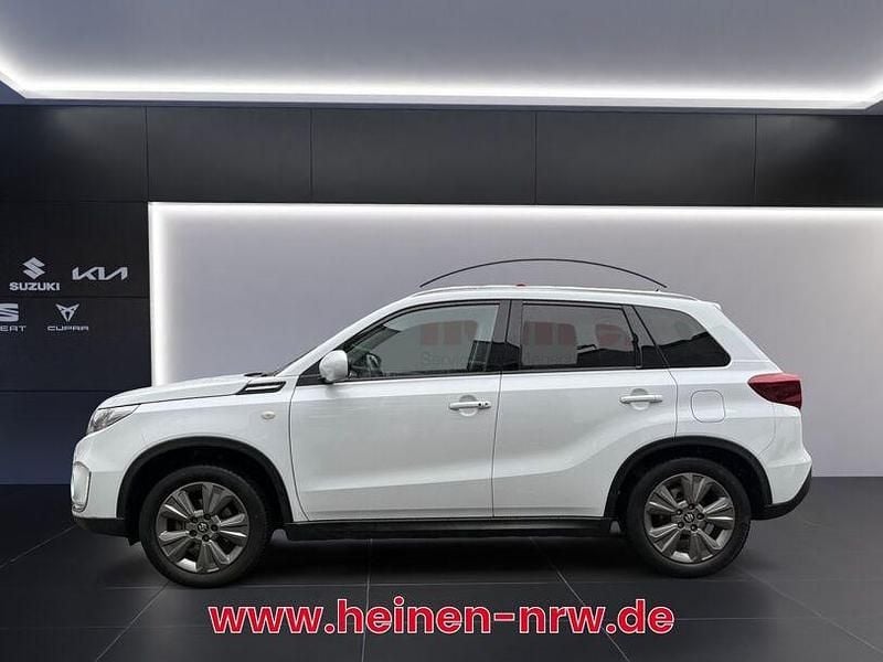 Gebraucht Suzuki Vitara Comfort 129 PS (94 kW) 2021 Weiß SUV