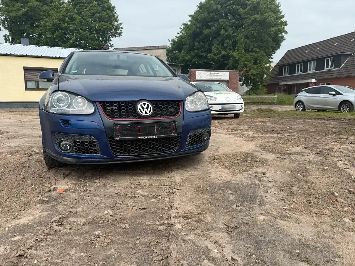 Używany VW Golf Goal 102 KM (75 kW) 2006 Niebieski Coupe