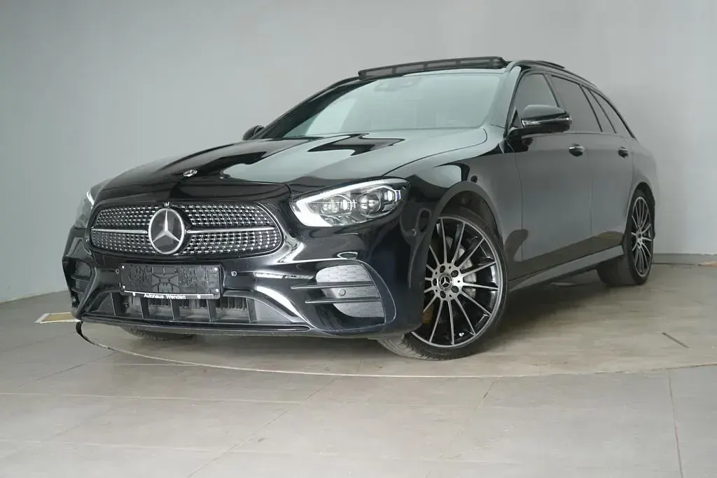 Gebraucht Mercedes E400 AMG line 330 PS (242 kW) 2020 Schwarz Limousine
