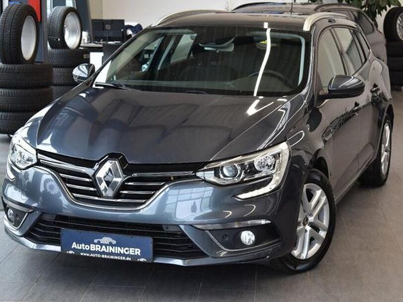 Grau Gebraucht 2020 Renault Mégane IV Business Limousine | 12.980 € (Guter Preis) - Bild 1/4