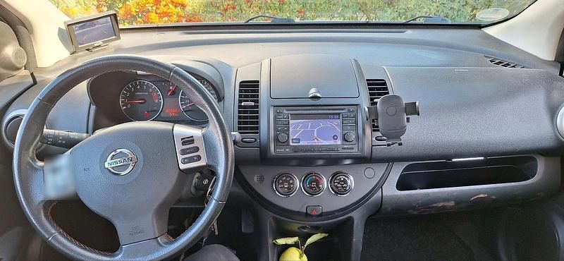 Gebraucht Nissan Note 88 PS (64 kW) 2011 Weiß Kleinwagen