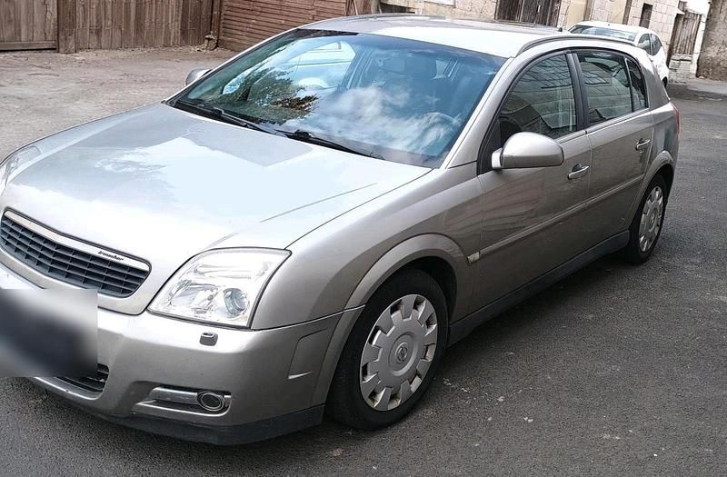 Gebraucht Opel Signum 150 PS (110 kW) 2003 Kleinwagen