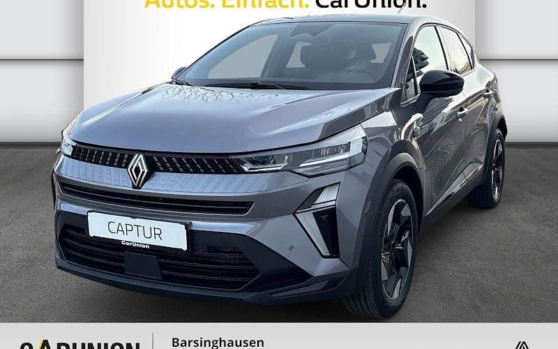 Neu Renault Captur Techno 115 PS (84 kW) 2026 Grau SUV