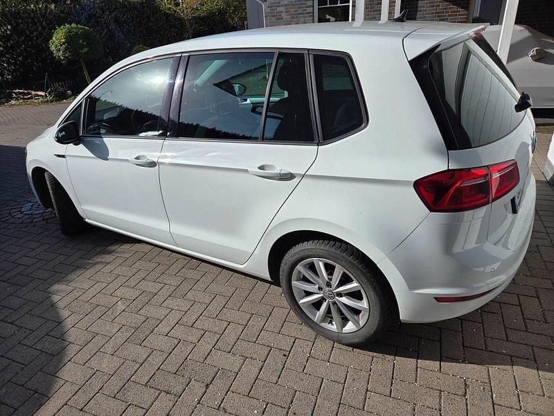 Gebraucht VW Golf Sportsvan LOUNGE 110 PS (80 kW) 2015 Weiß Van / Kleinbus