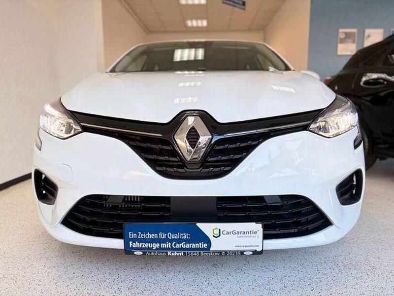 Gebraucht Renault Clio V Zen 91 PS (66 kW) 2022 Weiß Limousine