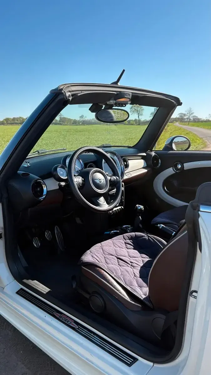 Gebraucht Mini John Cooper Works Cabriolet 184 PS (135 kW) 2011 Andere farben Cabrio