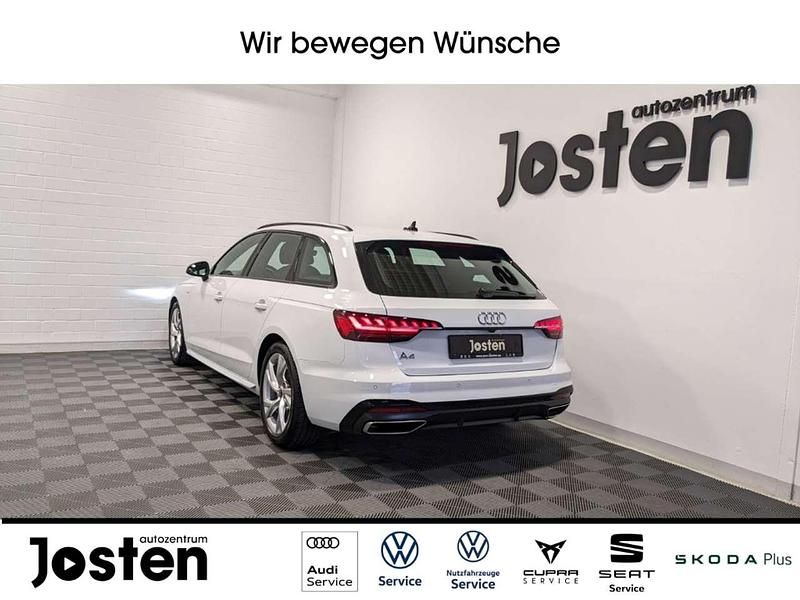 Gebraucht Audi A4 S-Line 204 PS (150 kW) 2024 Gletscherweiß metallic Kombi
