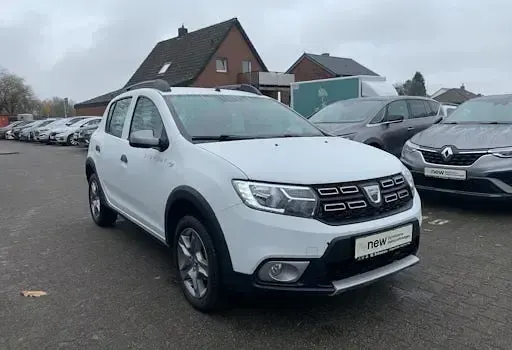 Gebraucht Dacia Sandero Prestige 95 PS (69 kW) 2019 Weiss Limousine
