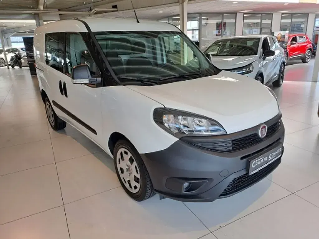 Gebraucht Fiat Doblò 90 PS (66 kW) 2023 Weiß Van / Kleinbus