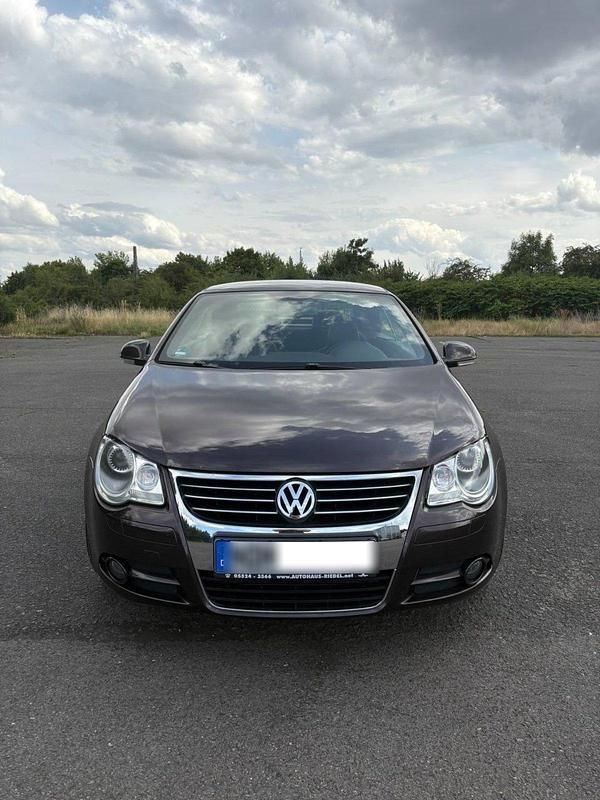 Braun Gebraucht 2008 VW Eos Cabrio | 3.200 € (Fairer Preis) - Bild 1/4