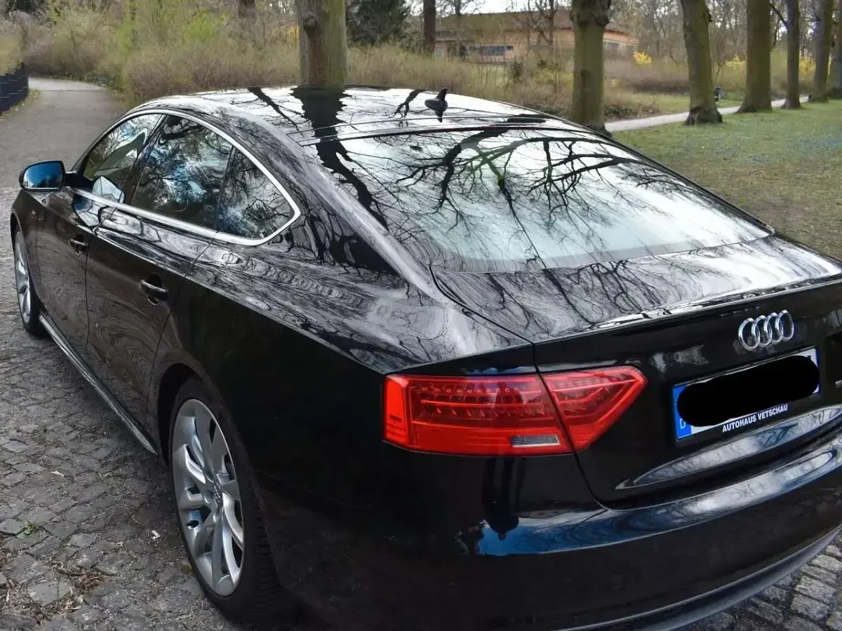 Second-hand Audi A5 S-Line 190 CP (139 kW) 2016 Negru Coupe