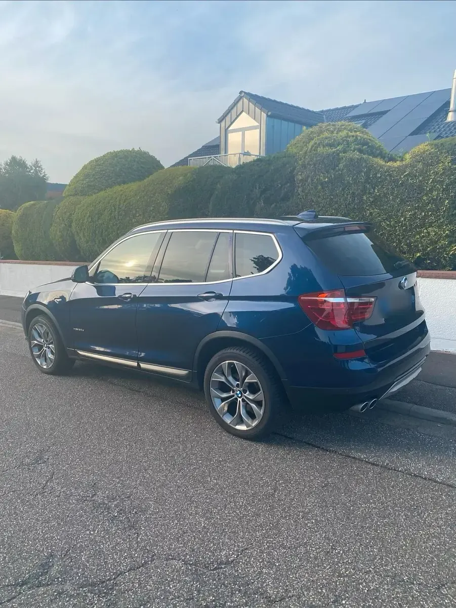 Gebraucht BMW X3 258 PS (189 kW) 2017 Blau SUV