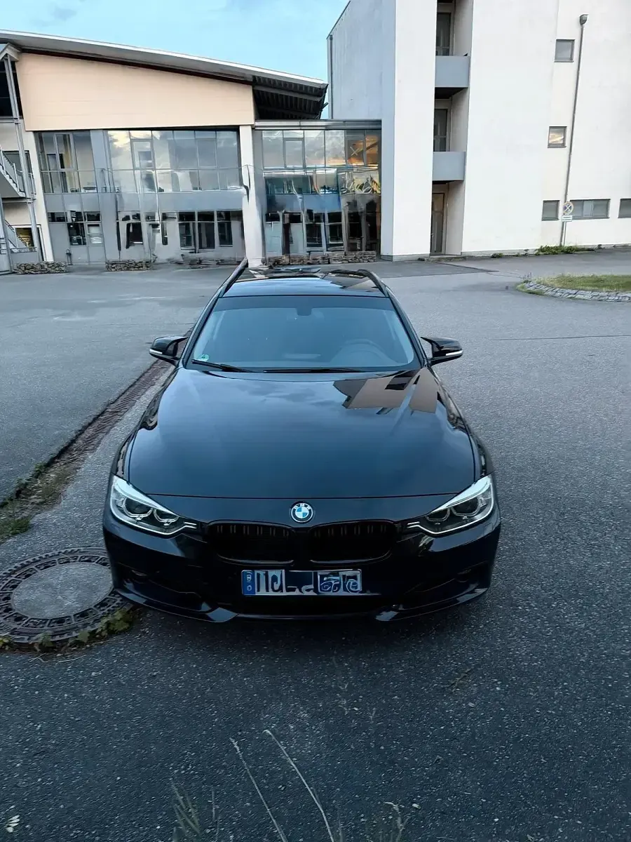 Gebraucht BMW 328 Sport Line 245 PS (180 kW) 2013 Schwarz Kombi