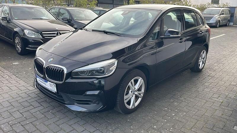 Gebraucht BMW 218 Advantage 140 PS (102 kW) 2019 Schwarz Kombi