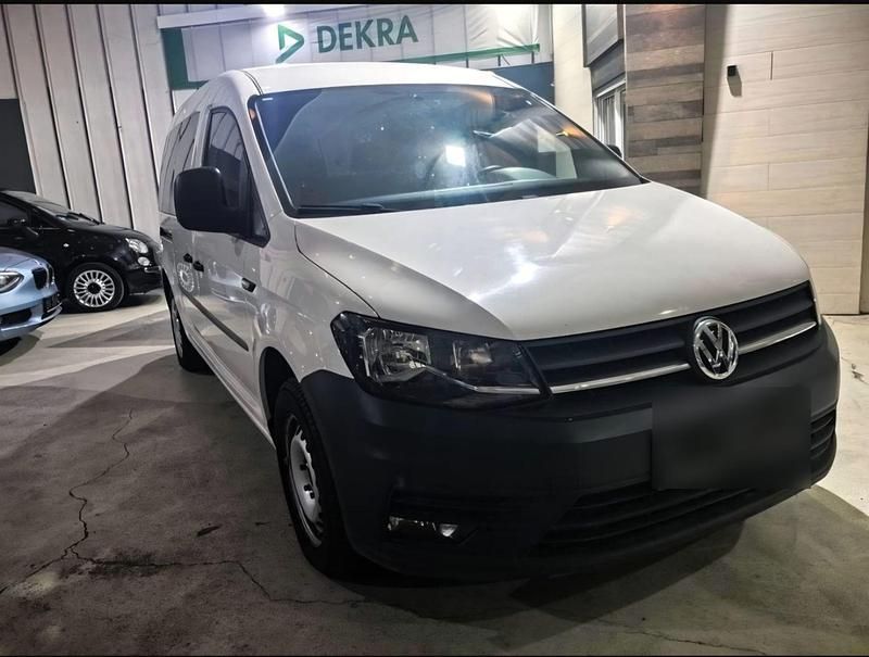 Gebraucht VW Caddy Maxi 102 PS (75 kW) 2018 Weiß Van / Kleinbus