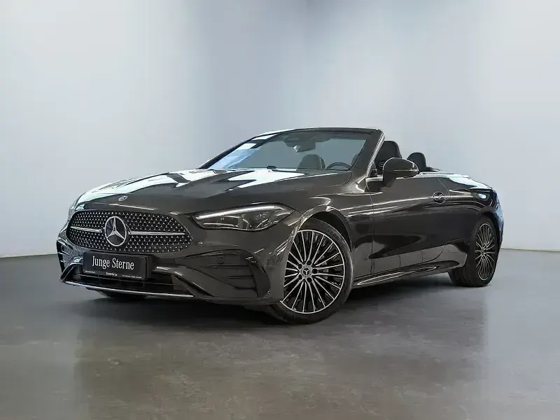 Gebraucht Mercedes CLE220 AMG 197 PS (144 kW) 2025 Grau Cabrio