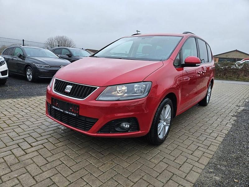 Rot Gebraucht 2014 Seat Alhambra 4You Van / Kleinbus | 12.950 € (Fairer Preis) - Bild 1/4