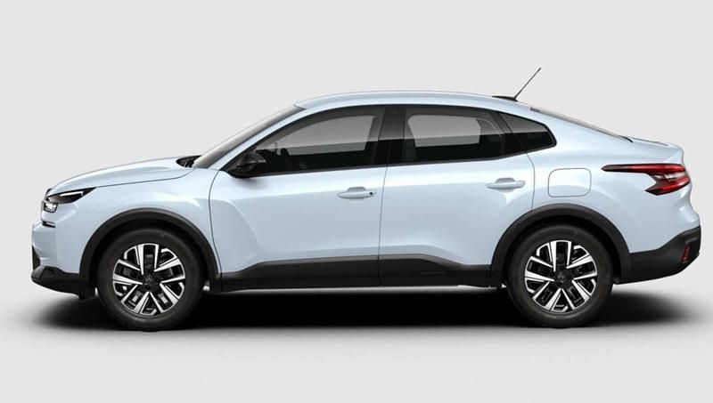 Neu Citroën C4 X 131 PS (96 kW) 2025 Okenitweiß metallic SUV