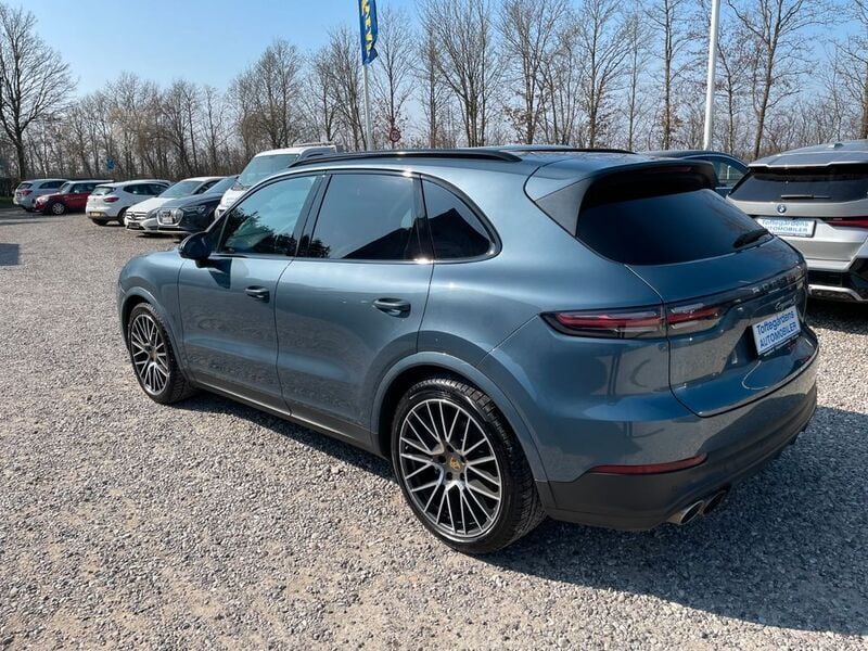 Gebraucht Porsche Cayenne 441 PS (324 kW) 2017 Blau SUV