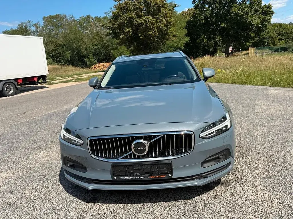 Gebraucht Volvo V90 Inscription 190 PS (139 kW) 2020 Grau Kombi