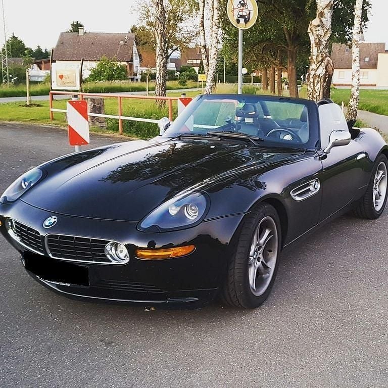 Rot Gebraucht 2000 BMW Z8 Sport Line Cabrio | 184.900 € - Bild 1/3
