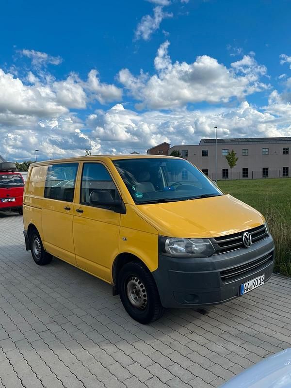 Gelb Gebraucht 2011 VW T5 Van | 5.250 € (Superpreis) - Bild 1/4