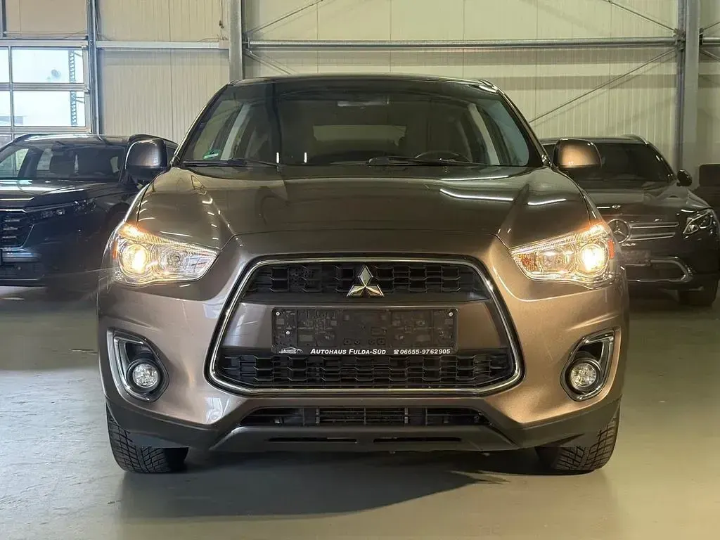 Gebraucht Mitsubishi ASX Invite 150 PS (110 kW) 2014 Braun SUV