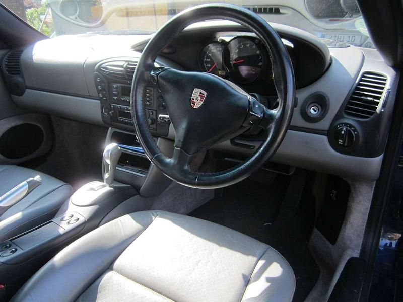 Usata Porsche Boxster 220 CV (161 kW) 2002 Blu Cabrio