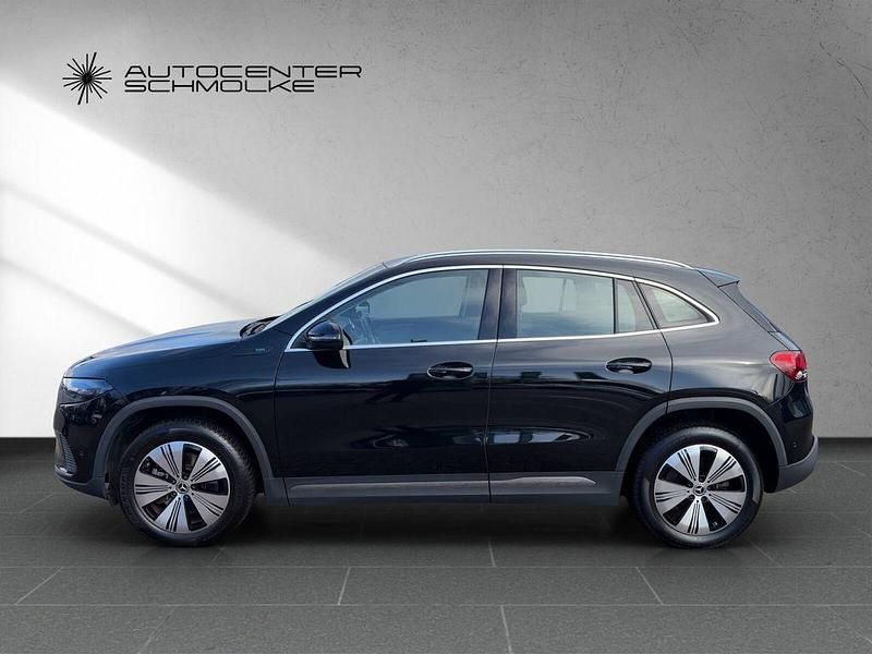 Gebraucht Mercedes EQA250 Progressive 139 kW (190 PS) 2021 Lack kosmosschwarz SUV