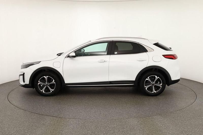 Neu Kia XCeed 141 PS (103 kW) 2025 Weiß SUV