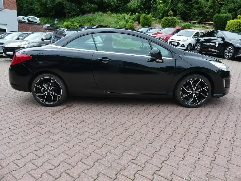 Gebraucht Peugeot 308 CC 120 PS (88 kW) 2011 Schwarz (metallic) Cabrio