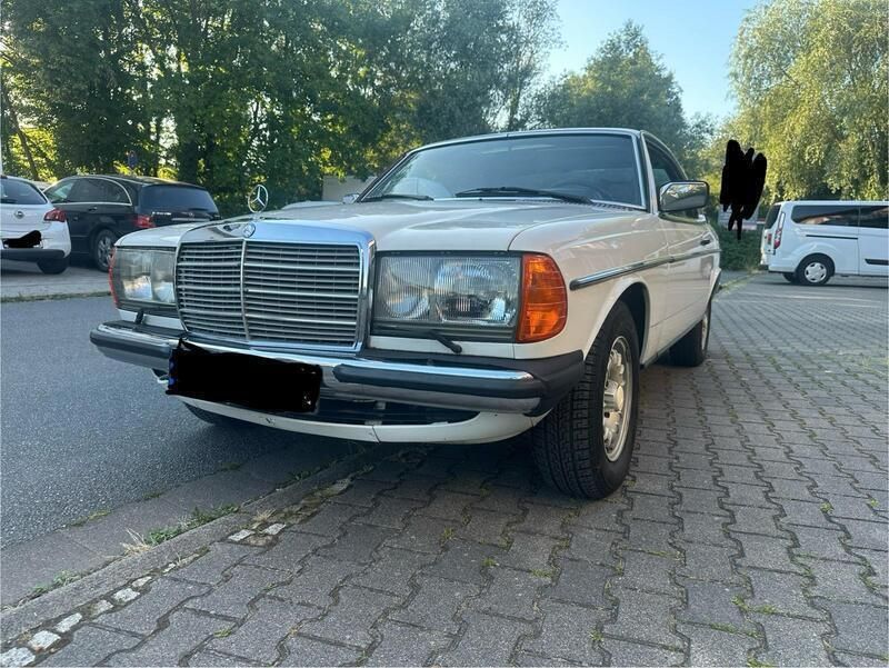 Weiß Gebraucht 1978 Mercedes 280 Coupé | 12.999 € - Bild 1/4
