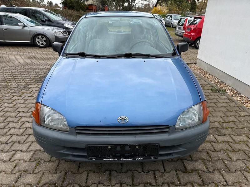 Gebraucht Toyota Starlet 75 PS (55 kW) 1997 Blau Kleinwagen