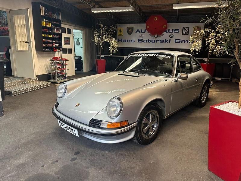 Second-hand Porsche 911 140 CP (102 kW) 1973 Argintiu