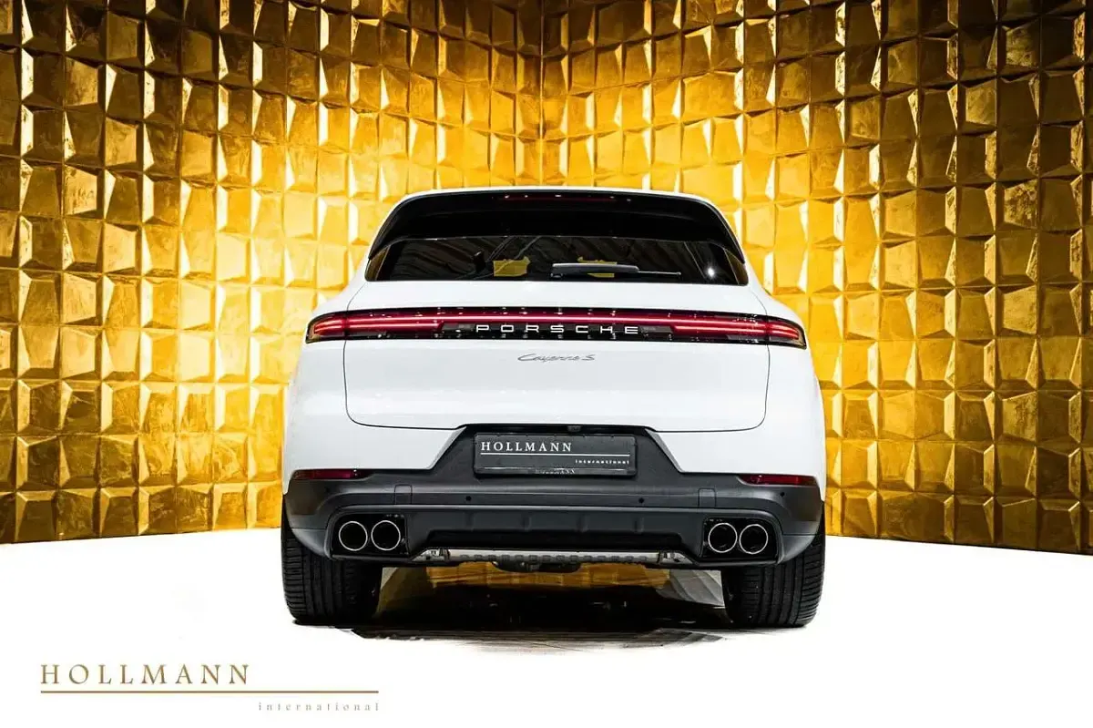 Nouă Porsche Cayenne 475 CP (349 kW) 2026 Alb SUV