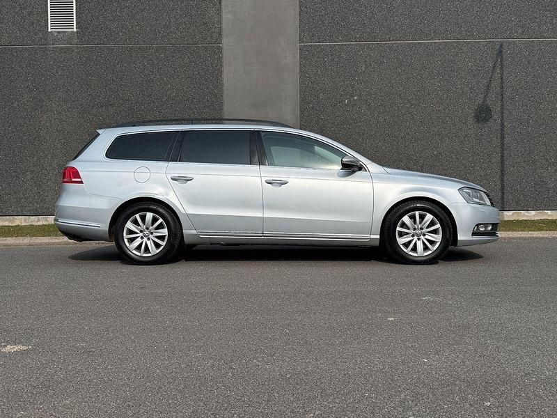 Gebraucht VW Passat Comfortline 140 PS (102 kW) 2013 Silber Limousine