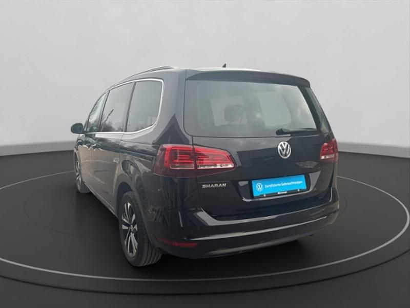 Gebraucht VW Sharan United 150 PS (110 kW) 2021 Schwarz Van / Kleinbus