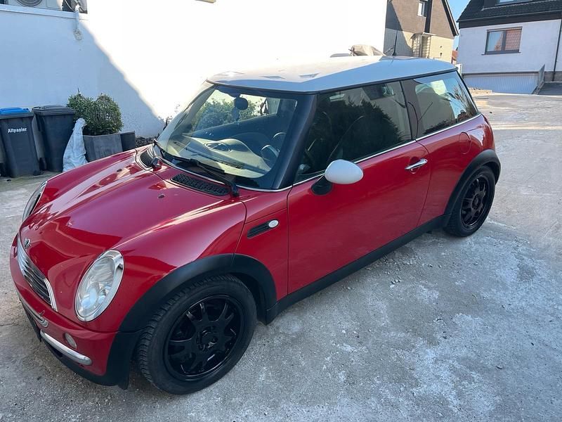 Second-hand Mini Cooper 116 CP (85 kW) 2003 Roșu Hatchback